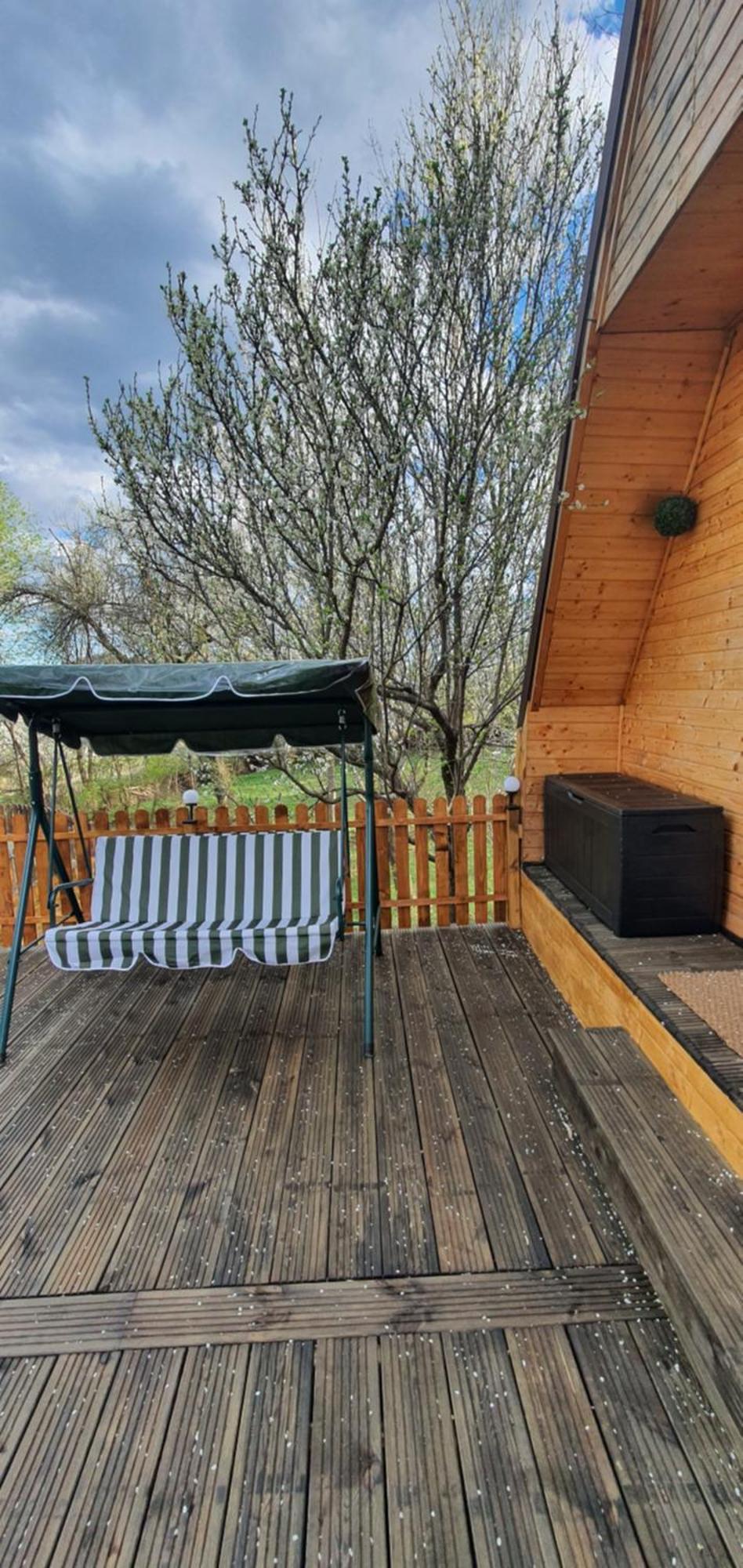 Cabana din livada Pucioasa Bagian luar foto